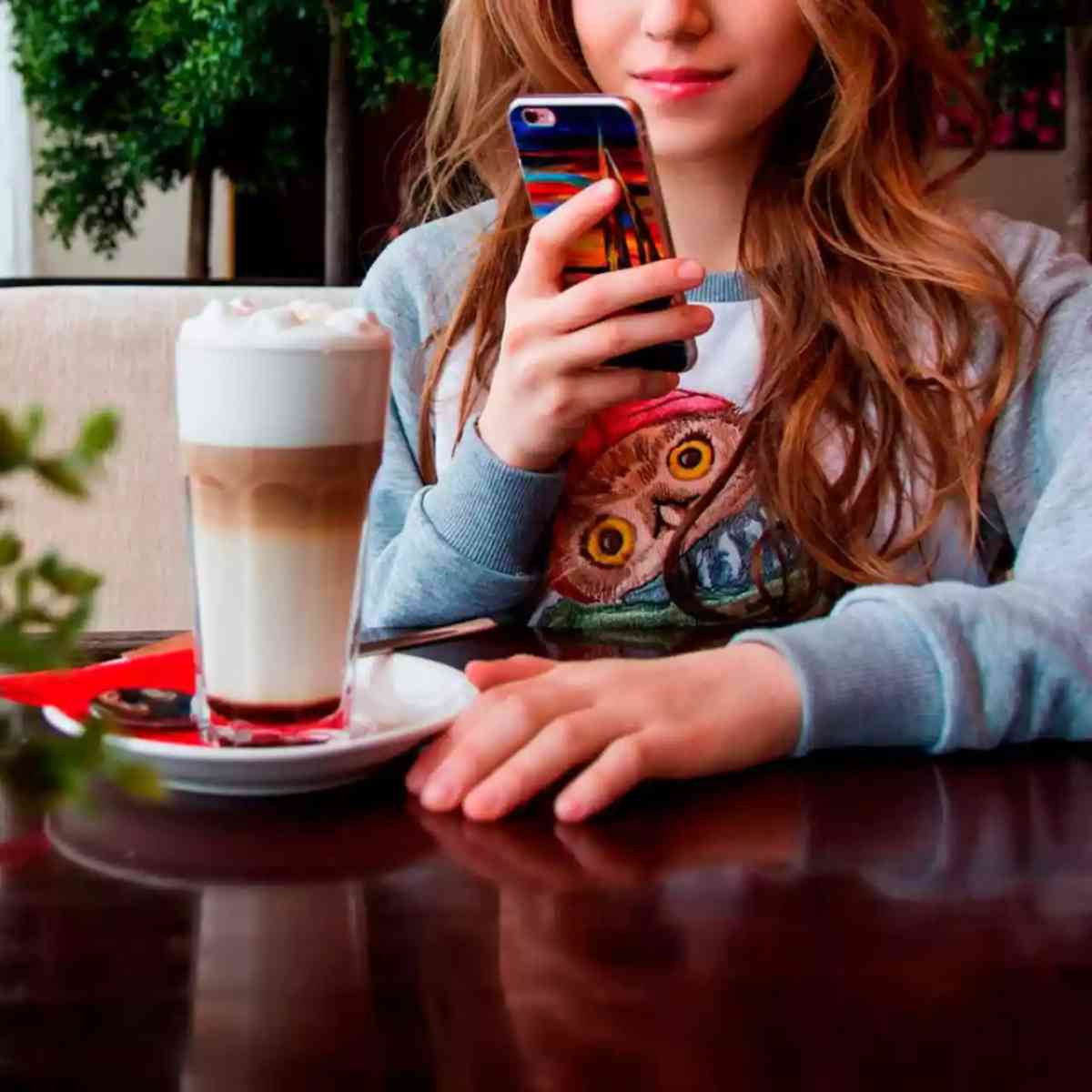 Ilustración para el artículo Somos embajadores multimarca, influencers y a la vez consumidores