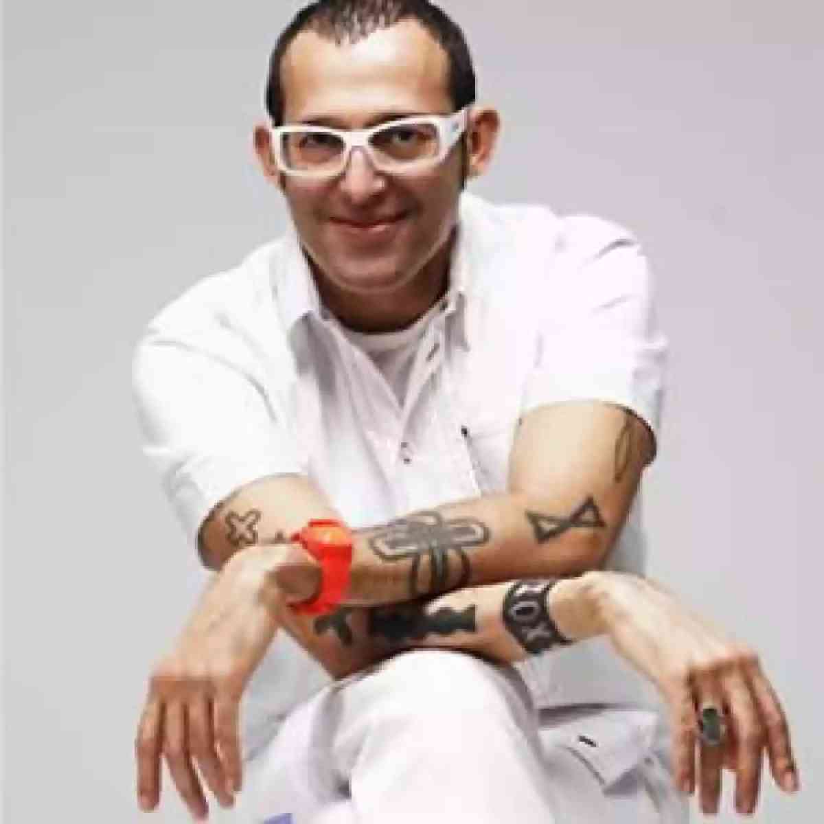 Ilustración para el artículo Karim Rashid en México