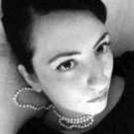 Ana María González